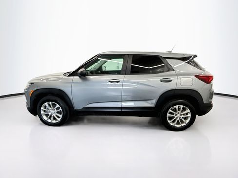 Used 2026 Chevrolet TrailBlazer LS w/ LS Convenience Package FWD image 4