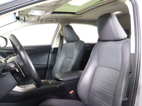 Used 2019 Lexus NX 300 FWD image 7