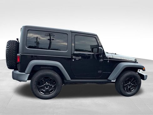 Used 2018 Jeep Wrangler Sport AWD/4WD image 6