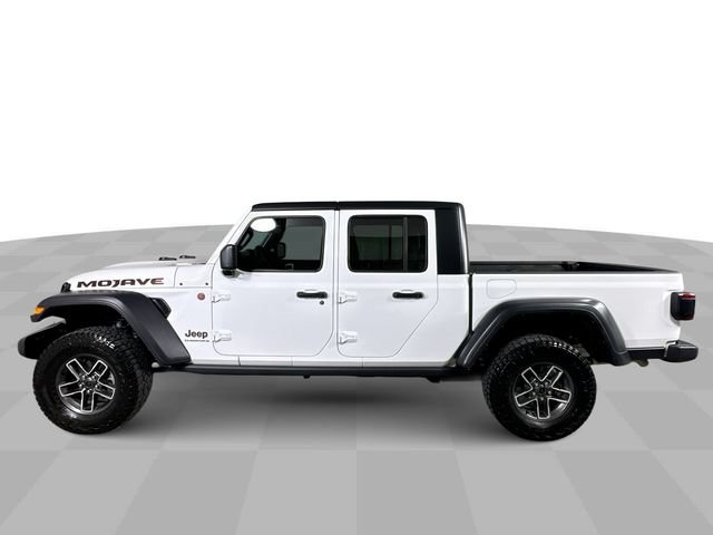 Used 2024 Jeep Gladiator Mojave w/ Convenience Group AWD/4WD image 5