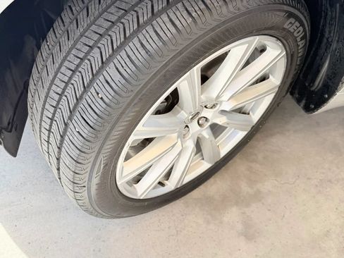 Used 2016 Volvo XC90 T6 Inscription w/ Vision Package AWD/4WD image 15