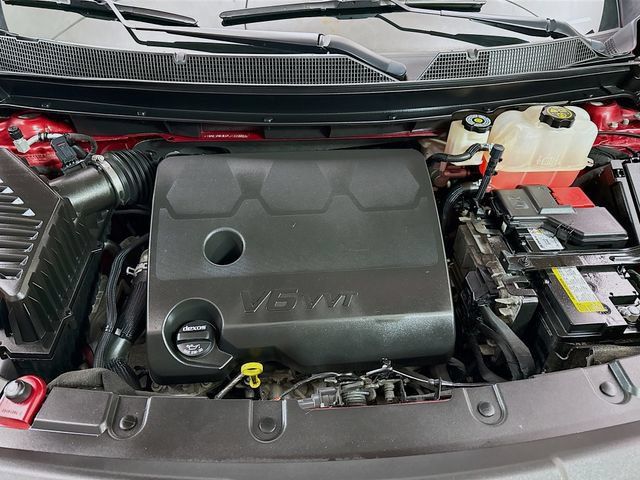 Used 2023 Chevrolet Traverse High Country w/ LPO, Floor Liner Package AWD/4WD image 34