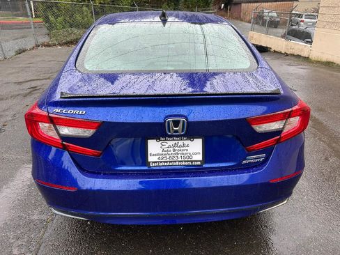 Used 2022 Honda Accord Sport image 6