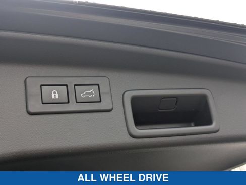 Certified 2026 Subaru Outback Premium AWD/4WD image 19