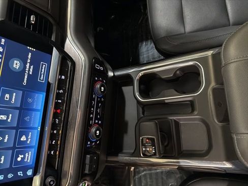 Used 2023 Chevrolet Silverado 1500 LTZ image 20