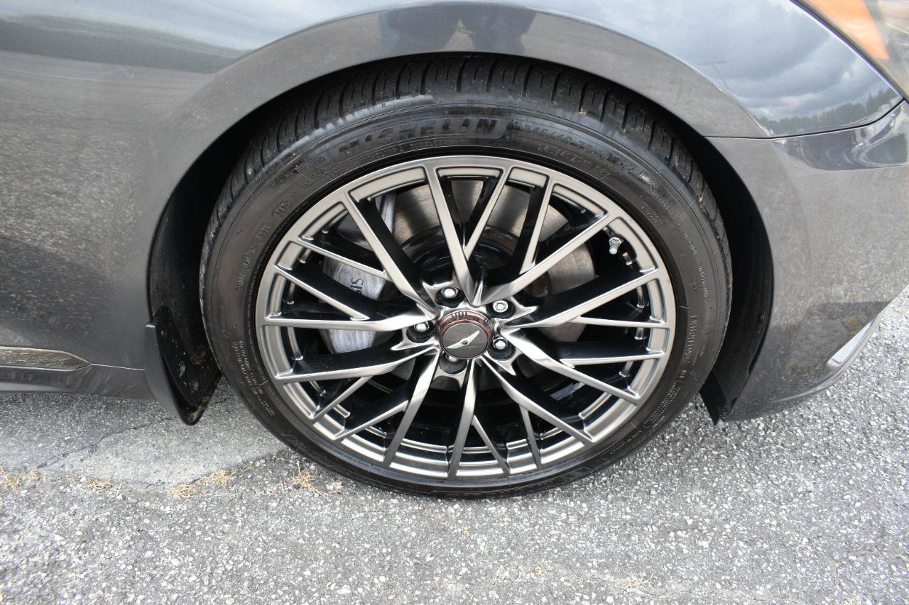 Used 2018 Genesis G80 3.3T Sport RWD image 39
