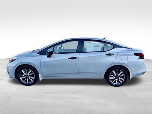 Certified 2025 Nissan Versa SV w/ Trunk Package FWD image 5