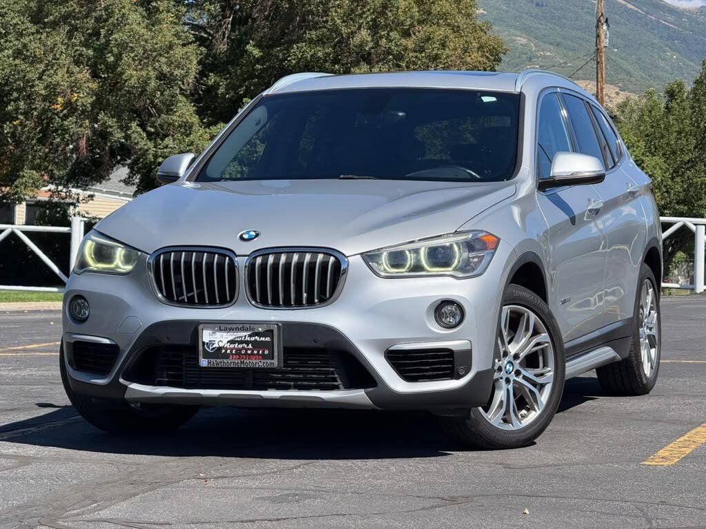 Used 2017 BMW X1 xDrive28i AWD/4WD image 1