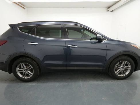 Used 2017 Hyundai Santa Fe Sport AWD/4WD image 9
