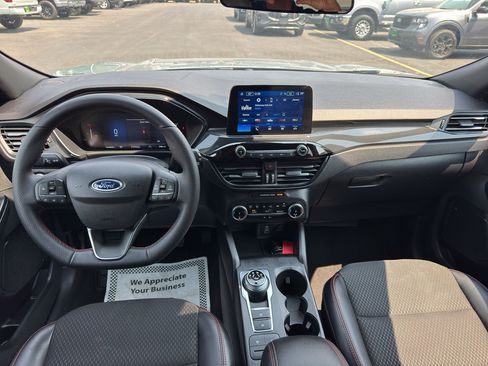 Certified 2026 Ford Escape ST-Line AWD/4WD image 10