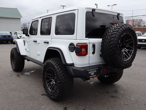 Used 2025 Jeep Wrangler Unlimited Rubicon 392 AWD/4WD image 17