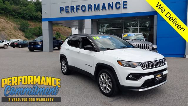 Used 2025 Jeep Compass Limited AWD/4WD image 1