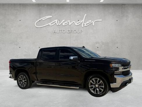 Used 2020 Chevrolet Silverado 1500 LT w/ Texas Edition RWD image 2