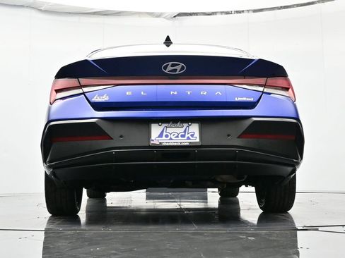Used 2024 Hyundai Elantra Limited image 52