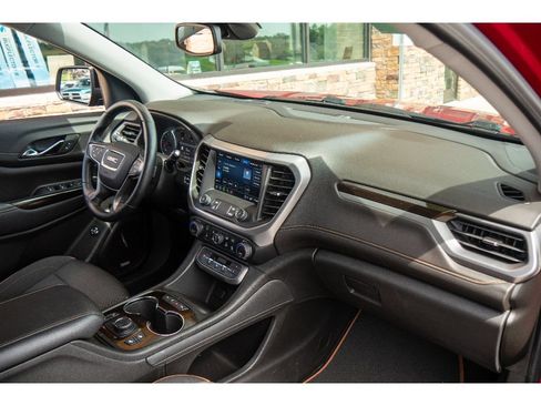 Used 2023 GMC Acadia AT4 AWD/4WD image 14