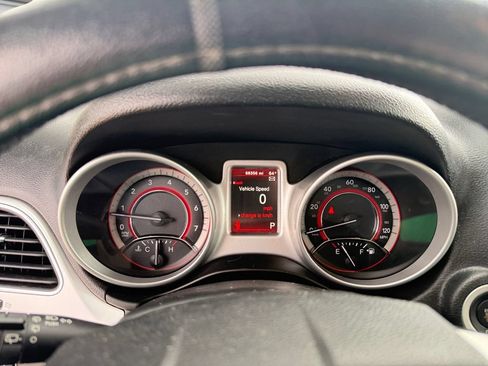 Used 2018 Dodge Journey SE w/ Connectivity Group FWD image 13
