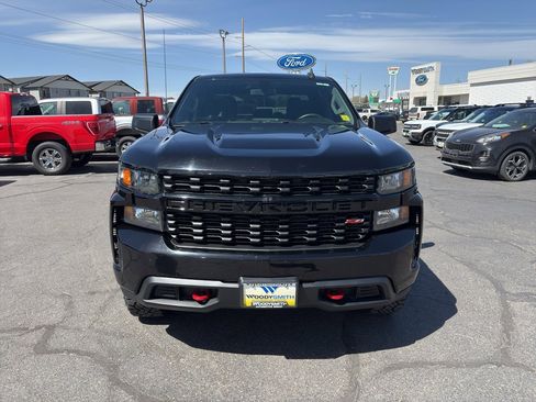 Used 2021 Chevrolet Silverado 1500 Custom Trail Boss w/ Midnight Edition AWD/4WD image 8