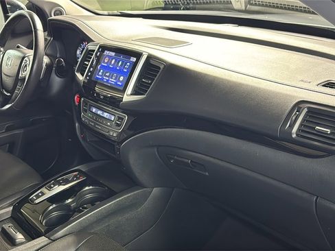 Used 2020 Honda Ridgeline RTL-E image 11