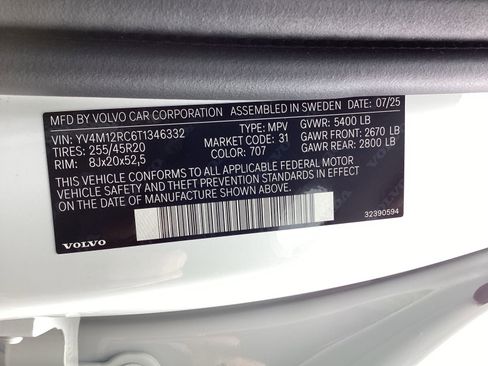 Used 2026 Volvo XC60 B5 Plus w/ Protection Package Premier AWD/4WD image 37