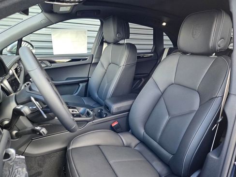 New 2026 Porsche Macan Turbo image 5