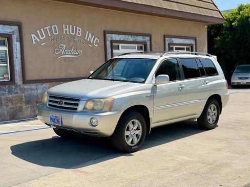 Used 2003 Toyota Highlander Limited AWD/4WD image 1