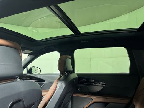 New 2026 Lincoln Nautilus Reserve image 58