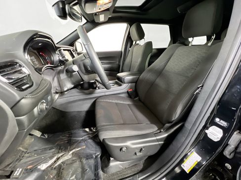 Used 2022 Dodge Durango SXT w/ Blacktop Package image 19