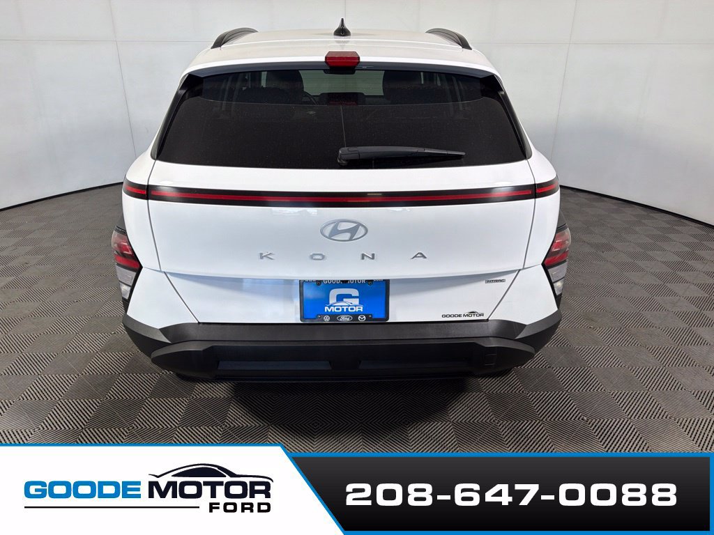 Used 2025 Hyundai Kona SEL AWD/4WD image 6