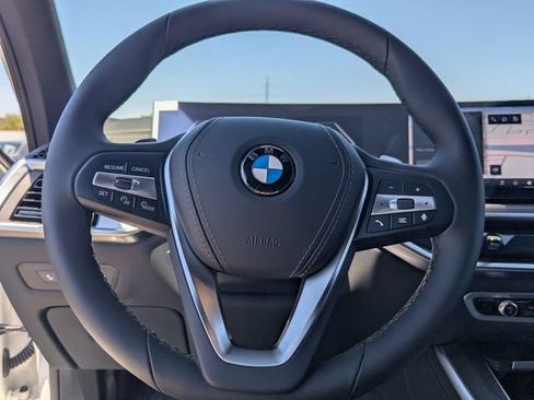 Used 2026 BMW X5 xDrive40i w/ Climate Comfort Package AWD/4WD image 24