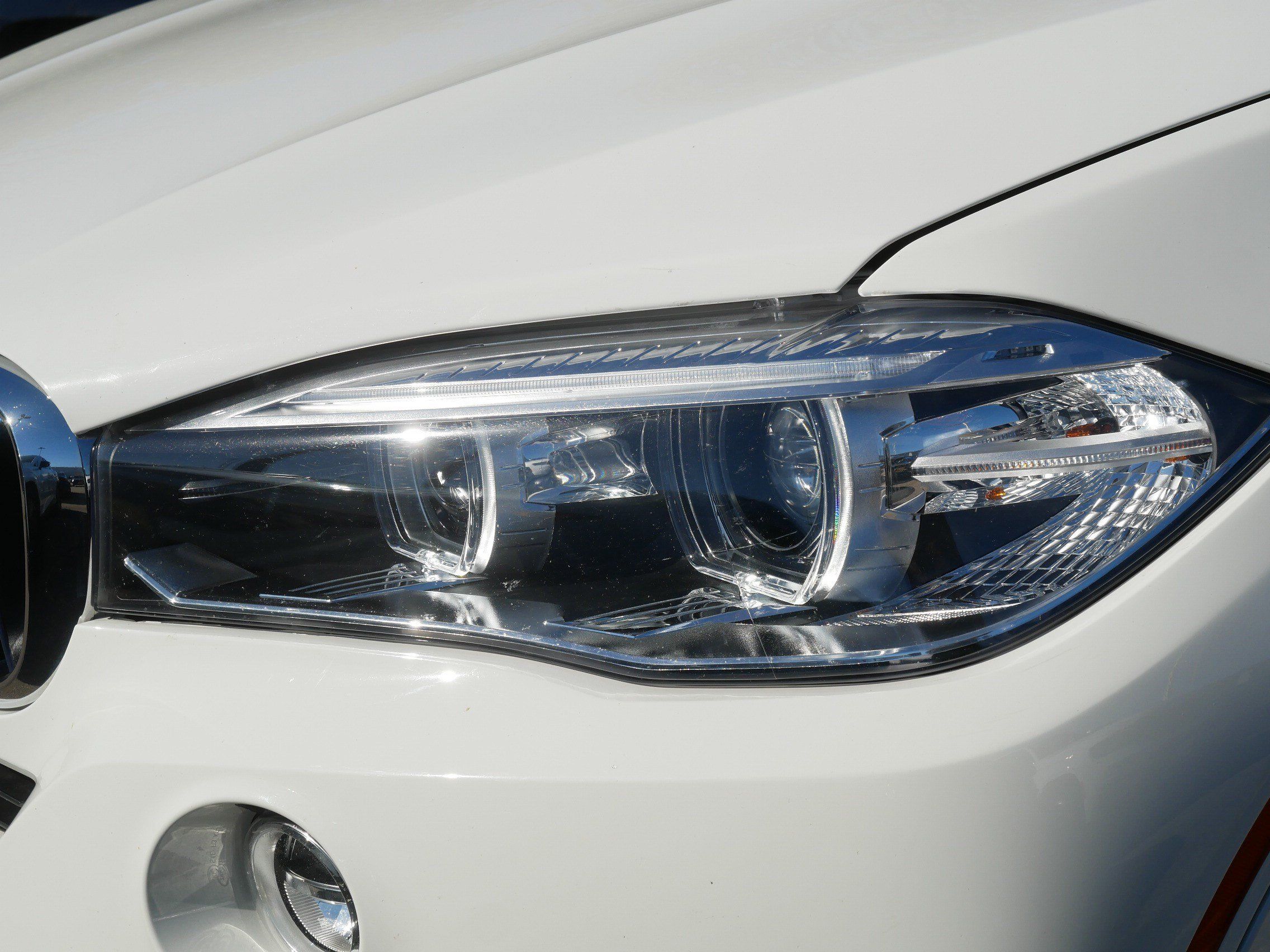 Used 2018 BMW X5 xDrive40e AWD/4WD image 16