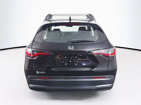 Used 2023 Honda HR-V LX image 10