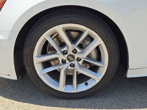 Used 2024 Audi A5 2.0T Premium Plus AWD/4WD image 11