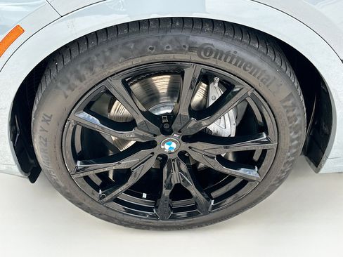 Certified 2024 BMW X7 xDrive40i w/ M Sport Package AWD/4WD image 35