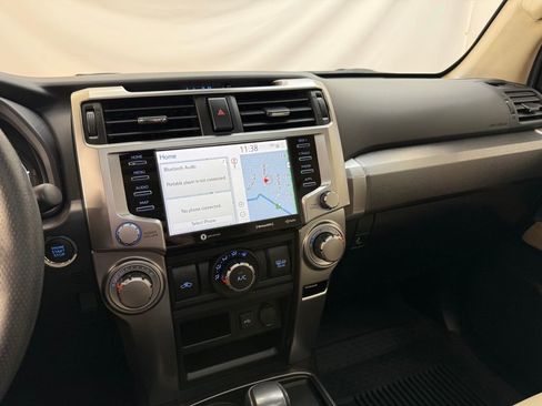 Used 2021 Toyota 4Runner SR5 Premium image 14