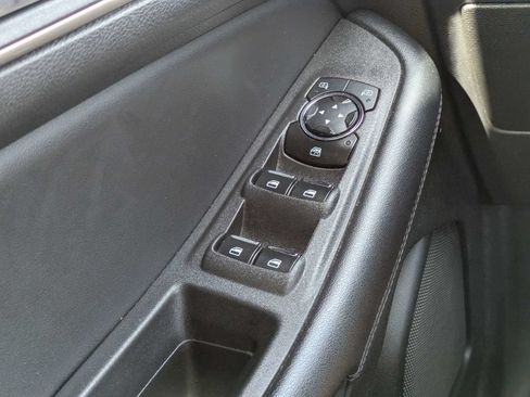 Used 2024 Ford Edge SEL AWD/4WD image 23