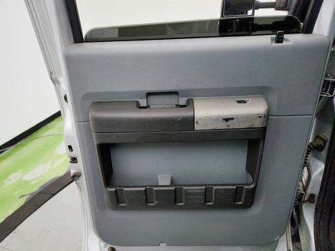 Used 2015 Ford F250 XLT w/ XLT Value Package image 21