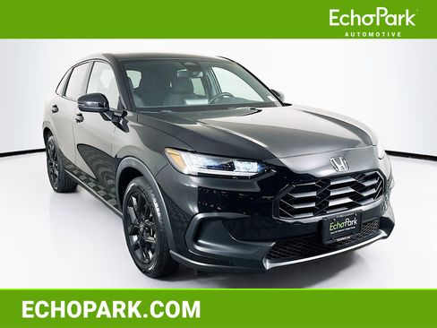 Used 2023 Honda HR-V Sport image 1