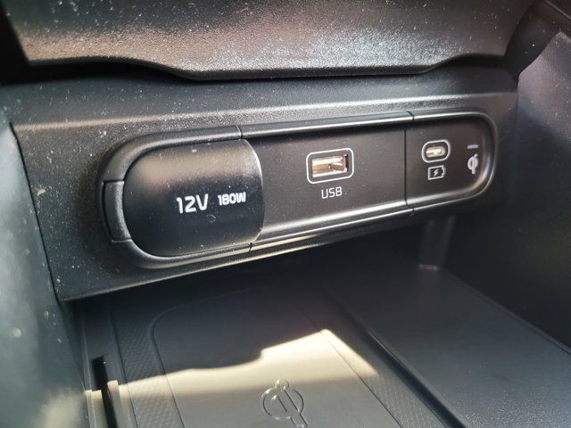Used 2025 Kia Telluride EX w/ EX Captain's Chair Package AWD/4WD image 25