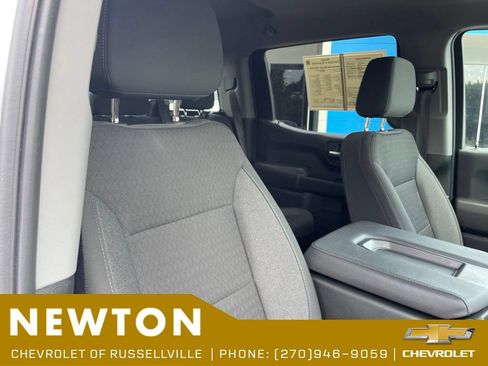 Used 2024 Chevrolet Silverado 1500 Custom AWD/4WD image 21