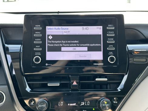 Certified 2023 Toyota Camry SE w/ Convenience Package image 24