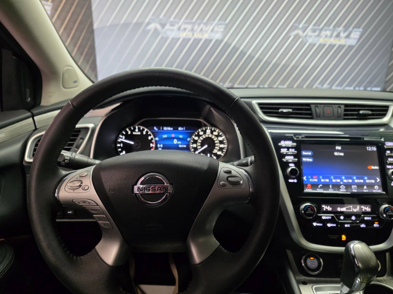 Used 2017 Nissan Murano SL w/ Cargo Package FWD image 18