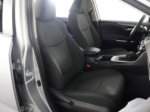 Used 2024 Toyota RAV4 XLE w/ Convenience Package image 30