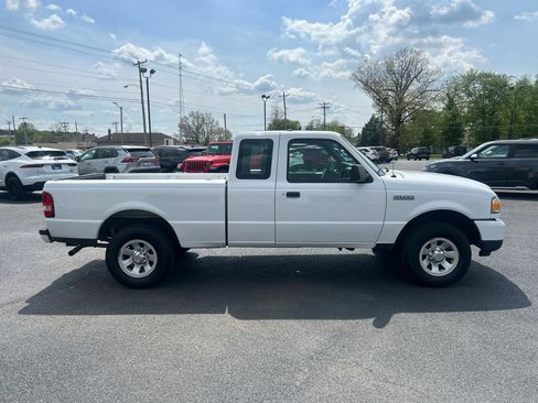 Used 2011 Ford Ranger XLT image 4