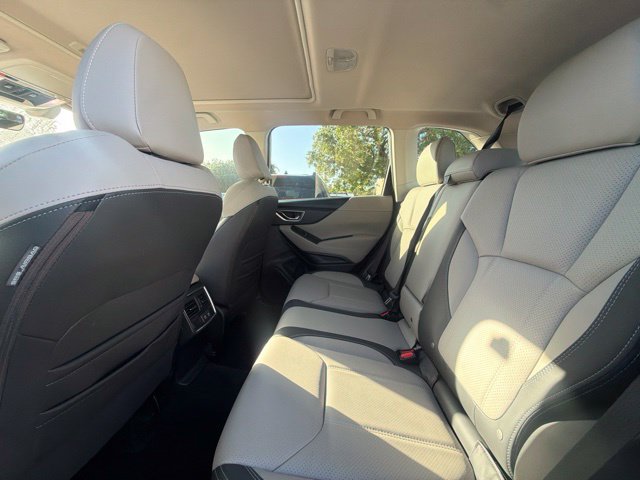 Used 2019 Subaru Forester Limited AWD/4WD image 8