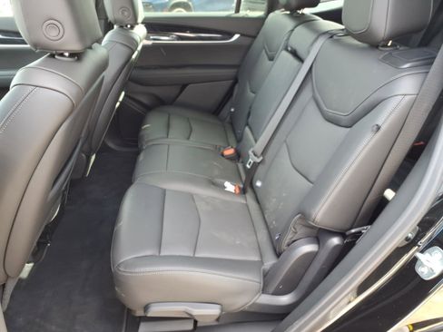 New 2025 Cadillac XT6 Premium Luxury image 8