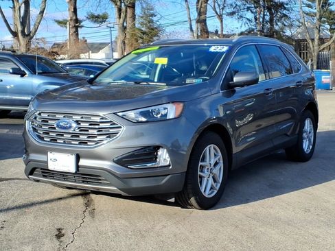 Certified 2022 Ford Edge SEL w/ Convenience Package image 8