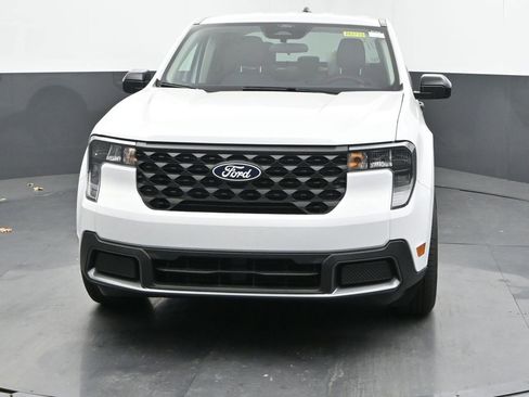 New 2026 Ford Maverick XLT AWD/4WD image 3