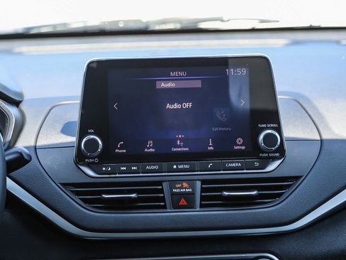 Used 2021 Nissan Altima 2.5 SV FWD image 14