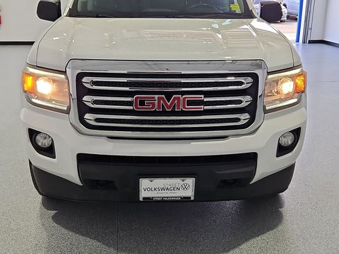Used 2019 GMC Canyon SLE w/ Driver Alert Package AWD/4WD image 10