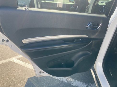 Used 2014 Dodge Durango SXT image 15
